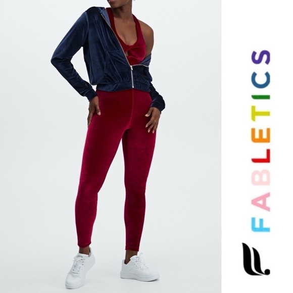 NWOT Fabletics Daria Blue Velour Hoodie, Size XS, MSRP $89 - Picture 4 of 9